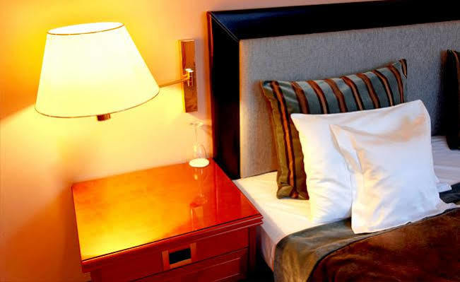 Regency Inn Porter Exterior foto